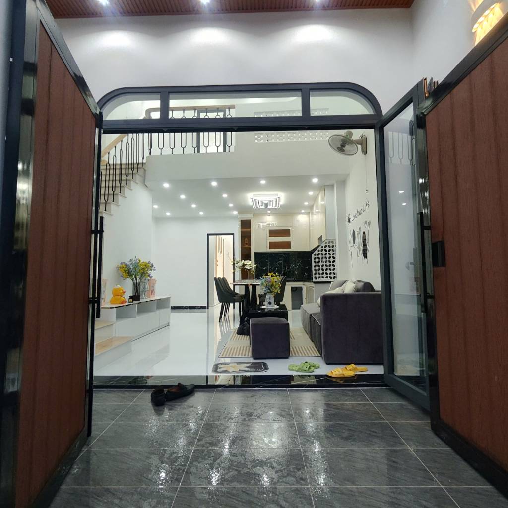 HOMESTAY NHÀ BÈ – GẦN CẦU PHÚ XUÂN, NHÀ MỚI 2 TẦNG – NGANG 5M – CHỈ 3.xx TỶ