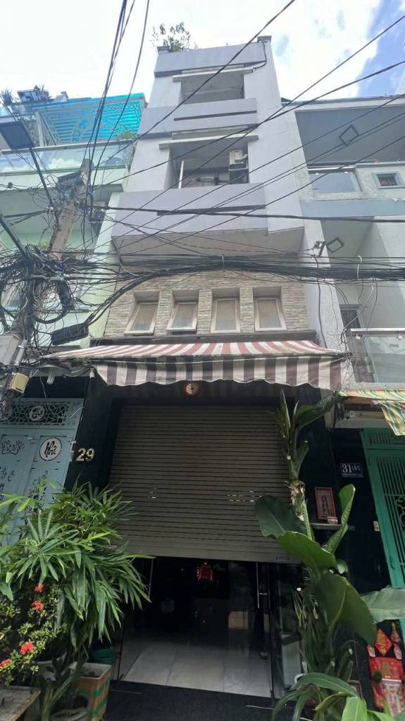 Nhà hẻm Phạm Văn Chí ,p7, Quận 6 dt 32m2 2 lầu 4pn 3wc giá 6,1 tỷ