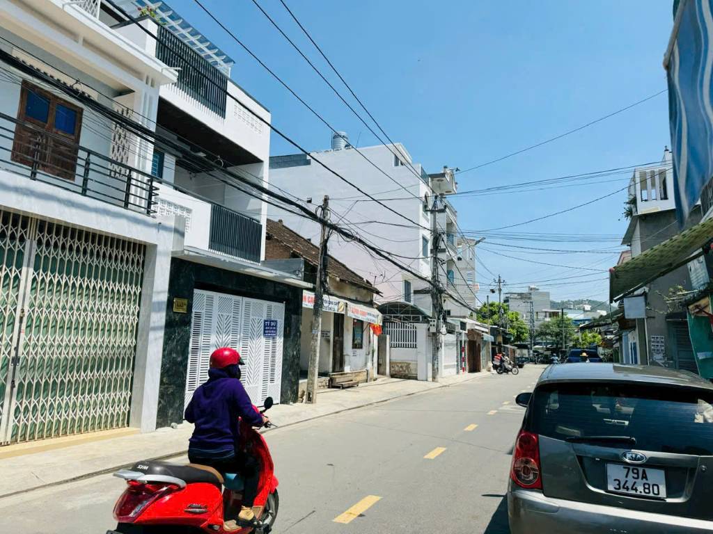 Nhà mặt tiền Nguyễn Thái Học, ngang 7m, sau quy hoạch là góc 2 mặt tiền