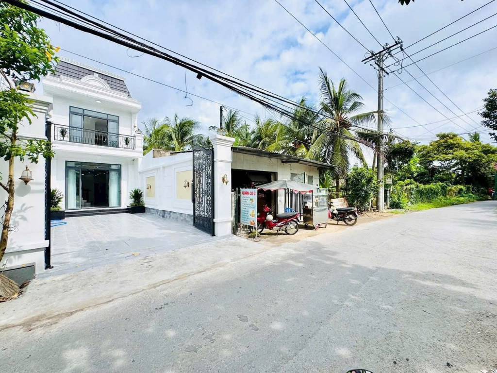 Nhà lầu đẹp mặt tiền huyện 93 – Trung An, Đồng Tháp (Mỹ Tho cũ)