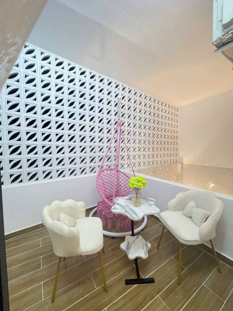 SIÊU PHẨM – NHÀ BÈ, NHÀ ĐẸP 4 TẦNG – HẺM XE HƠI 7 CHỖ – FULL NỘI THẤT – GIÁ TỐT 8.9 TỶ