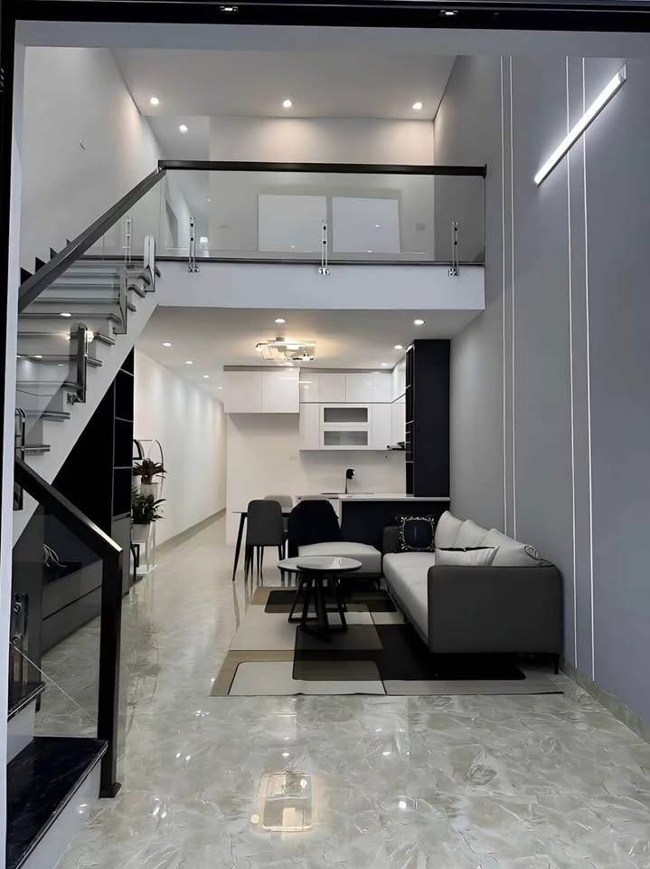 CƠ HỘI HIẾM CÓ: NHÀ MỚI XÂY 103M² GẦN CHỢ BÌNH CHÁNH, GIÁ TỐT 2 TỶ 400 TRIỆU