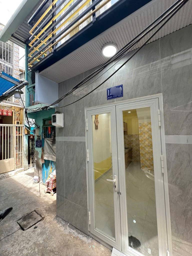 Nhà hẻm 3/2, Phú Thọ, q11 dt 15m2 1 lầu 2pn 2wc giá 2,28 tỷ