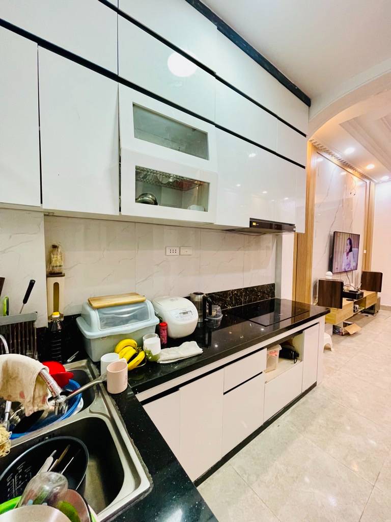 NHÀ DÂN XÂY ĐƯỜNG LÁNG– ĐỐNG ĐA – DT35M2-5T-FULL NỘI THẤT-GẦN PHỐ -GIÁ CHỈ 8.5TỶ.