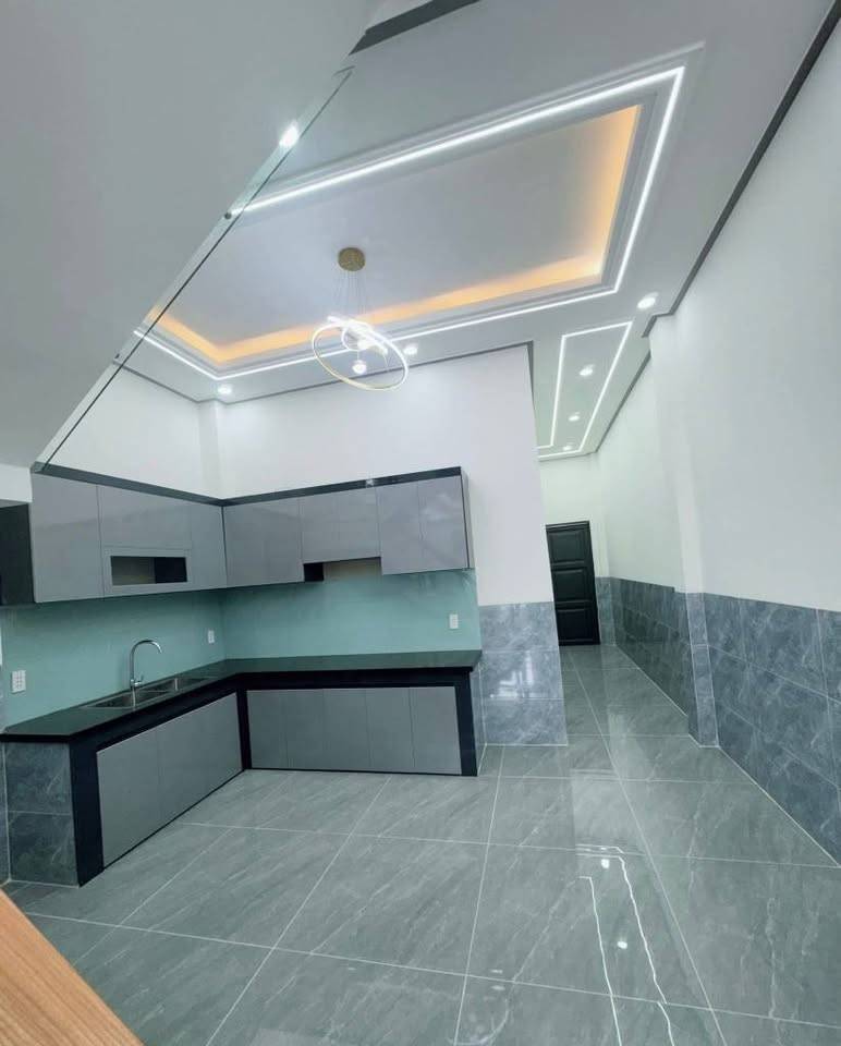 SĂN NGAY! NHÀ PHỐ 99,3M² LONG TRẠCH, TẶNG FULL NỘI THẤT CAO CẤP - GIẢM SÂU CHỈ 2.35 TỶ!