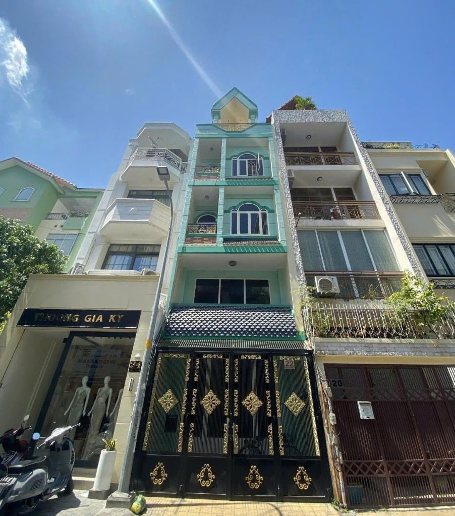 Cho thuê nhà mặt tiền Quận 1 – Đặng Dung