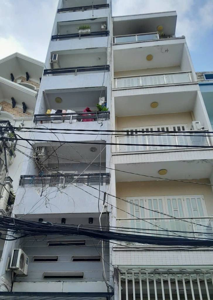 Nhà Hẻm 2 Xe Tải Đồng Nai Q.10 – 3,2x17– Hầm + 6Tang + ST – Giá12,5 Tỷ