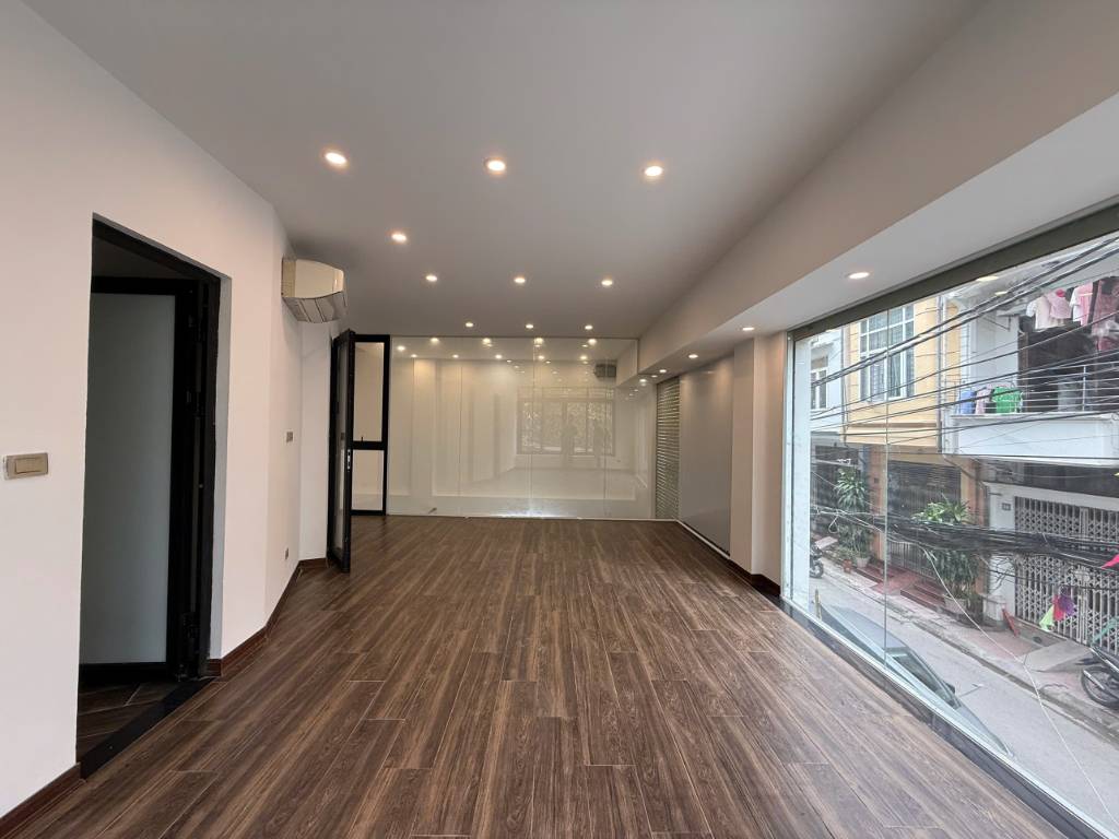Bán nhà liền kề Văn Quán (MP Nguyễn Sơn Hà) DT 100m, 5 tầng, căn góc. Giá 25 tỷ