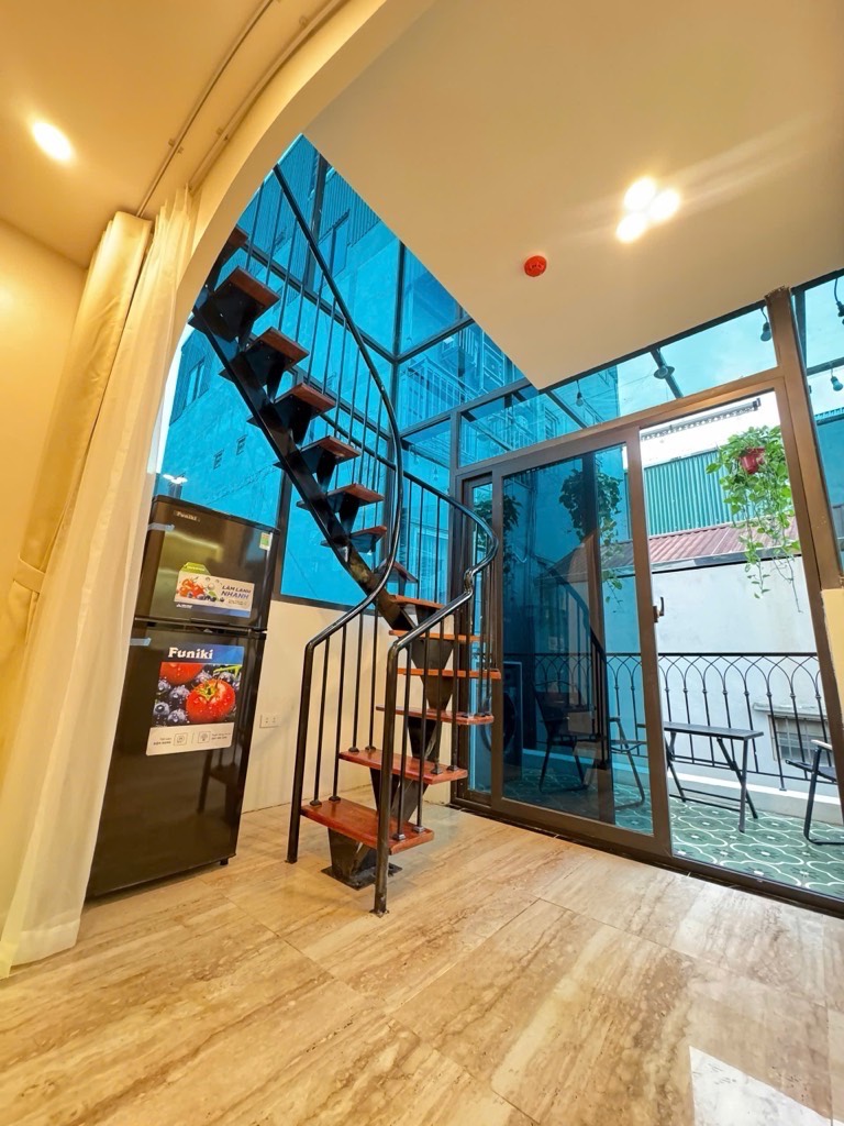CĂN HỘ DỊCH VỤ TRUNG TÂM ĐỐNG ĐA
- NGÃ TƯ SỞ FULL NỘI THẤT CỰC ĐỈNH, DÒNG TIỀN 40 TRIỆU