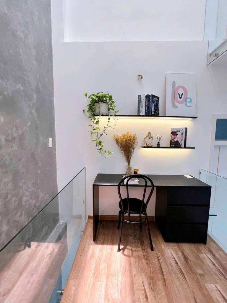 NHÀ MỚI XÂY 90M² HOÀN CÔNG, 2.3 TỶ, ĐẦY ĐỦ NỘI THẤT, GẦN CHỢ BC,MT 8M.