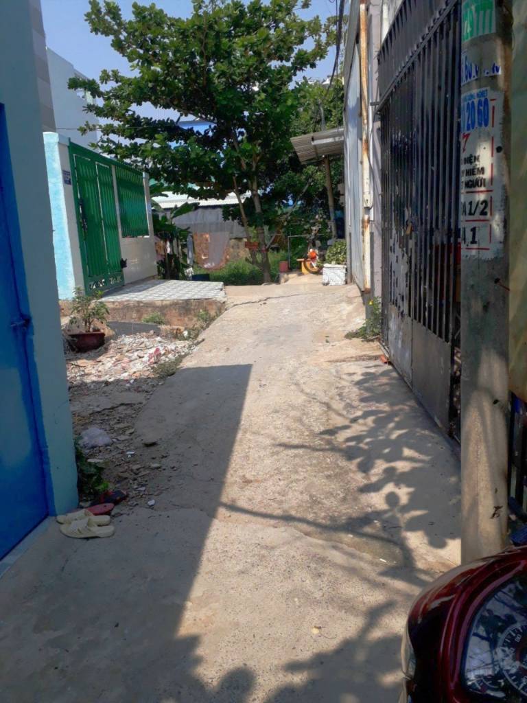 CẦN BÁN 100M² ĐẤT THỔ CƯ TÂN KIÊN BÌNH CHÁNH, HẺM BA GÁC, KHU DÂN CƯ, GẦN QL1A
