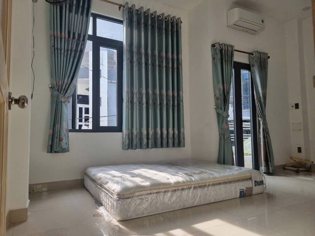 Bán Nhà Hẻm 5m An Dương Vương Q5 - 5.4x12m nở 6.4 - Giá 9,5 Tỷ (TL)