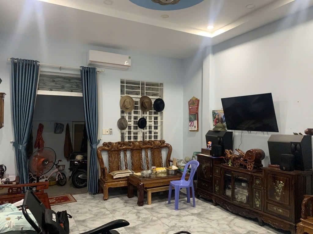 Bán nhà đường ô tô  Hoàng Diệu 2, diện tích 55m2 sổ hồng, giá nhỉnh 5 tỷ còn thương lượng
