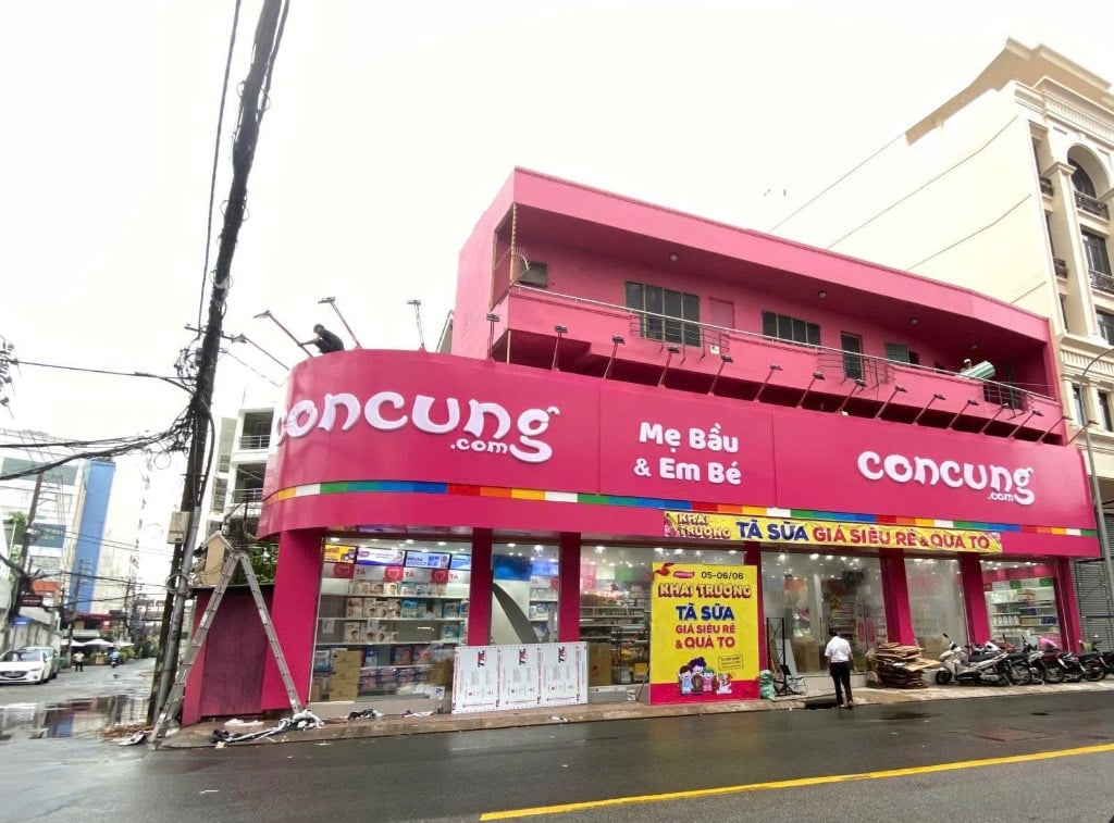 Cho thuê nhà góc 2 mặt tiền kinh doanh Út Tịch - Tân Bình