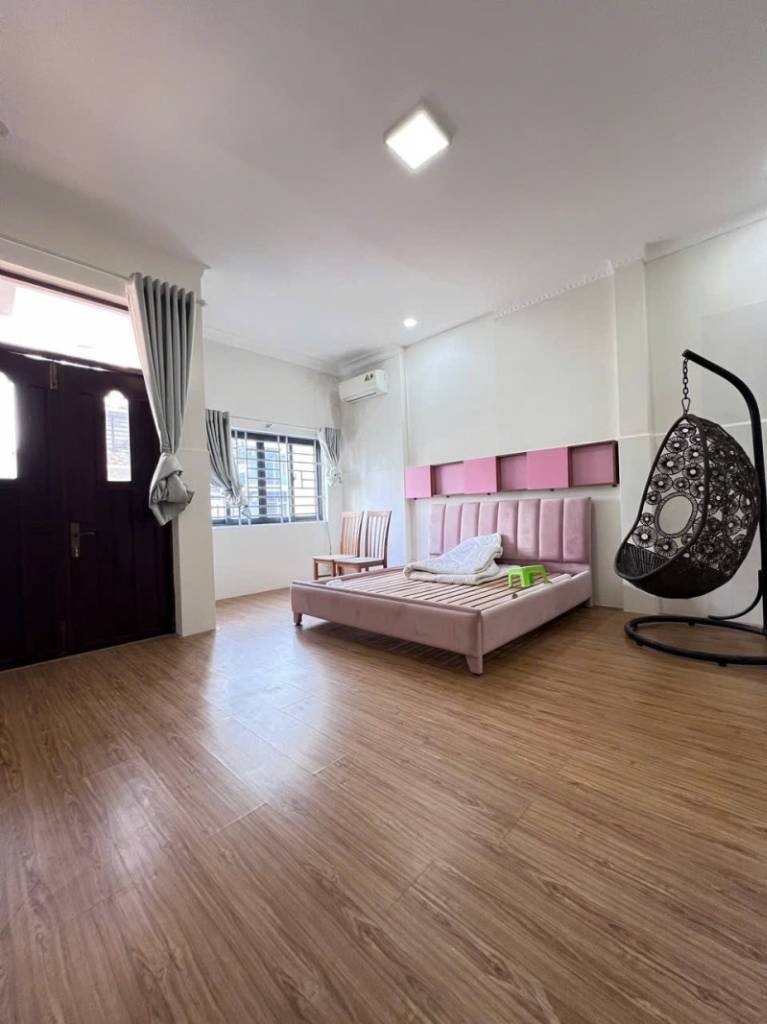 HOT – Phú Thuận, Nhà Đẹp Có Chỗ Đậu Ô Tô – Chỉ 9.5 Tỷ