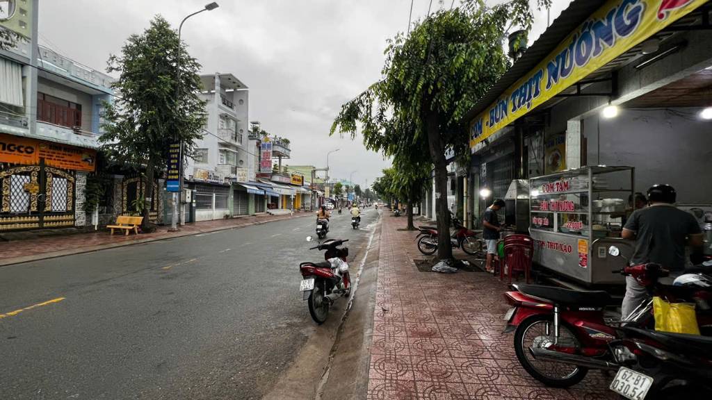 Cho thuê phòng trọ 27-29m2 tại 76 Nguyễn Thông, Phường Long An, T. Tây Ninh