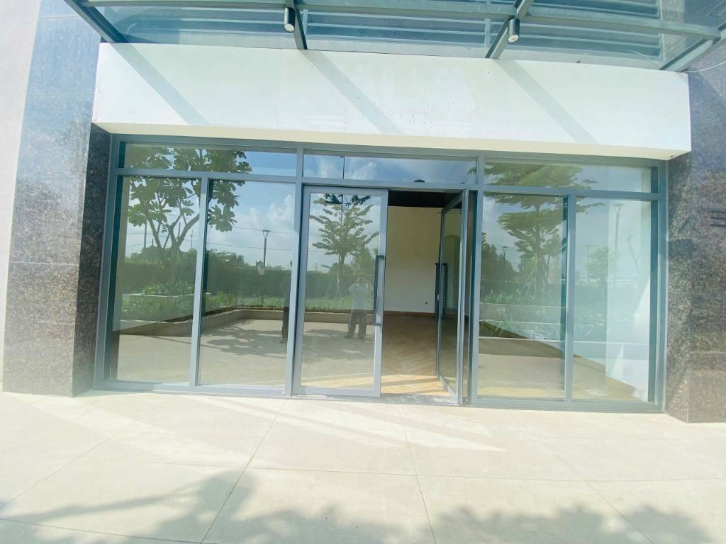 Cho thuê Shophouse ngay cổng Q7 Riverside, 81m2 - Giá 23 triệu/tháng