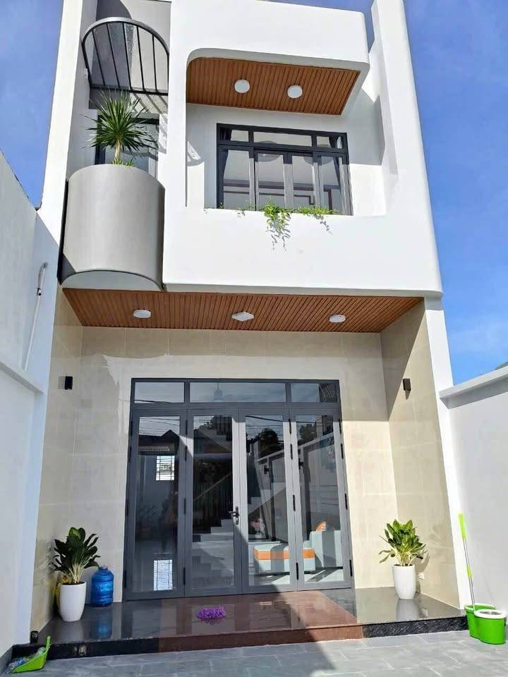 GIÁ SỐC! NHÀ PHỐ PHƯỚC VĨNH DT 97M² GIÁ 2.0 TỶ, THIẾT KẾ HIỆN ĐẠI, NỘI THẤT CAO CẤP!