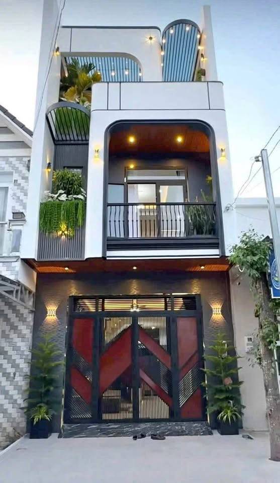 NHÀ PHỐ 113M² Ở LONG TRẠCH - GIÁ CỰC HẤP DẪN 2.45 TỶ, NỘI THẤT CAO CẤP!