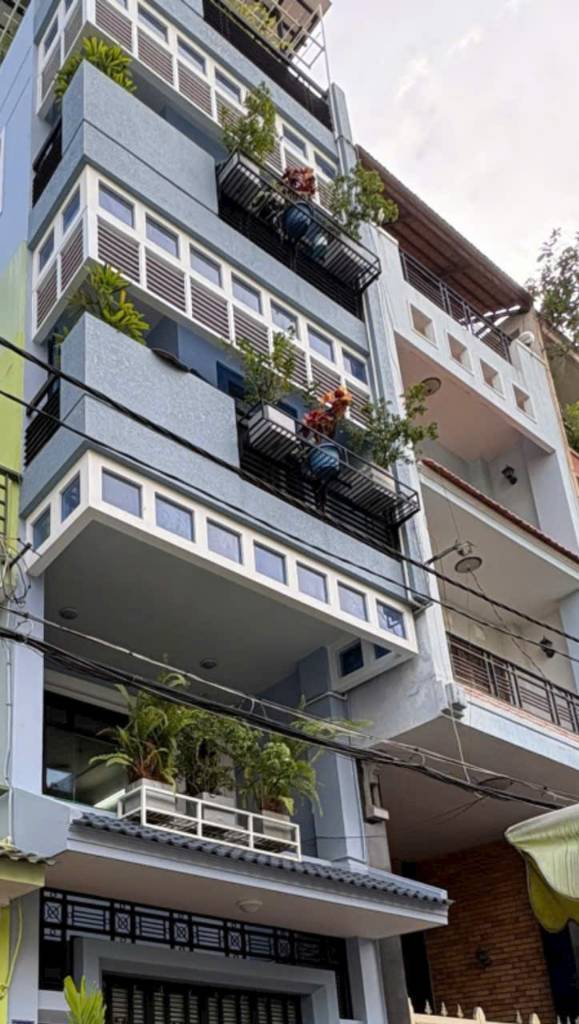 Bán Nhà Hẻm 8m Thành Thái – 5,9 x 17m – P.14, Q.10 – 5 Tầng – Giá 25 Tỷ