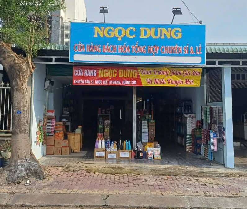 Bán gấp nhà MT Trịnh Như Khuê, huyện Bình Chánh giá 2,13 tỷ dt 230m2 kinh doanh siêu thị, cho thuê