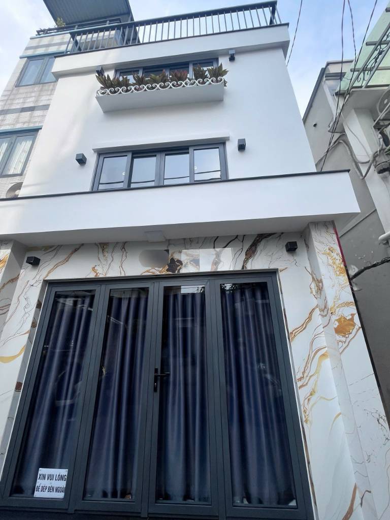 Bán căn góc khu cao tầng 50m² Lê Văn Sỹ Q.3, giá 6.49 tỷ