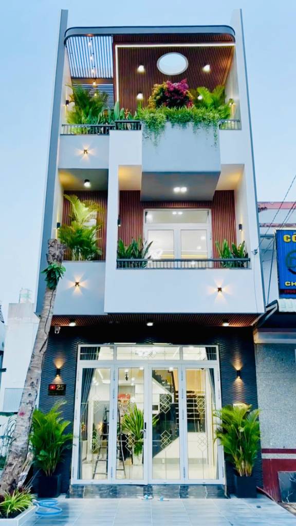 Nhà Thủ Dầu Một, 4,5x25m, Mới Xây 1 Trệt 2 Lầu, 4 Phòng Ngủ, 5Wc Cần Bán Gấp