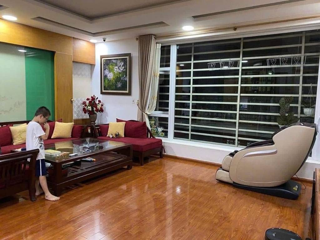 Phố Thái Hà gara ô tô 7 chỗ mặt tiền khủng 6.6m hiếm trong tầm tiền