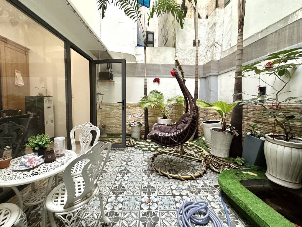 Bán nhà Phú Nhuận 100m2 hẻm xe hơi thông chính chủ chỉ 12 tỷ hơn