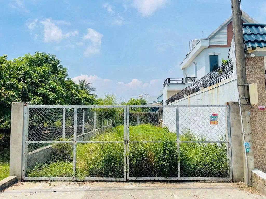 Bán đất mặt tiền Vườn Lài, Quận 12, 100m², sổ hồng riêng, vị trí vàng