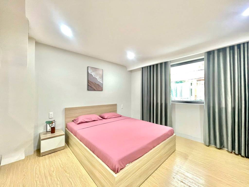 Cho thuê căn 1pn ngay Nguyễn Thị Thập , cửa sổ lớn  full nội thất - Gần Lotte, Sunrise, Rmit, Pmh, Crescent Mall