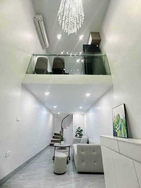 BÁN NHÀ BẠCH MAI - NGÕ CẠNH NHÀ THÔNG LÊN ĐẠI CỒ VIỆT - SỬA ĐẸP LONG LANH - ĐẦY ĐỦ CÔNG NĂNG