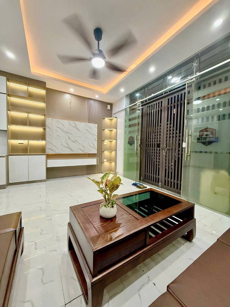 Bán nhà Hà Trì 2, full nội thất, 5 tầng, 32m2 chỉ hơn 7 tỷ