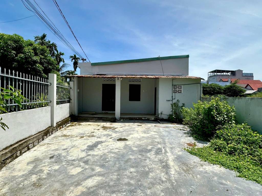 Bán đất tặng nhà Cấp 4 còn sử dụng tốt cách Nha Trang 8km, Diên Toàn, Diên Khánh.