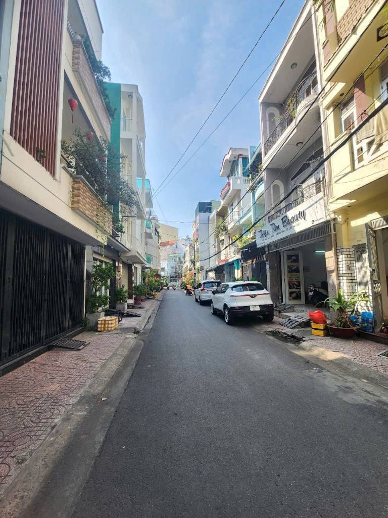 Bán đất đường Nguyễn Xí, Phường 26, Bình Thạnh hẻm xe hơi - Giá 9,5 tỷ