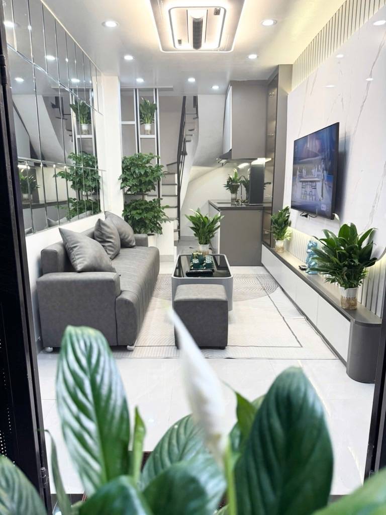 NHÀ MỚI ĐẸP KHÂM THIÊN - TT ĐỐNG ĐA - DT 20 M2 - FULL NỘI THẤT - GẦN PHỐ - GIÁ CHỈ 4.36 TỶ