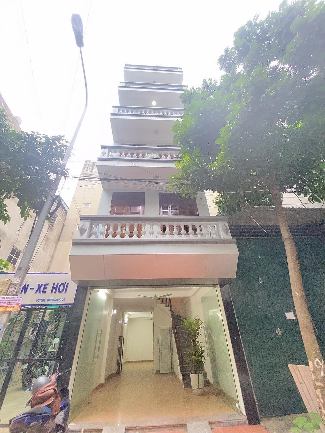 Bán nhà DV Mậu Lương Kiến Hưng, view công viên thoáng vĩnh viễn