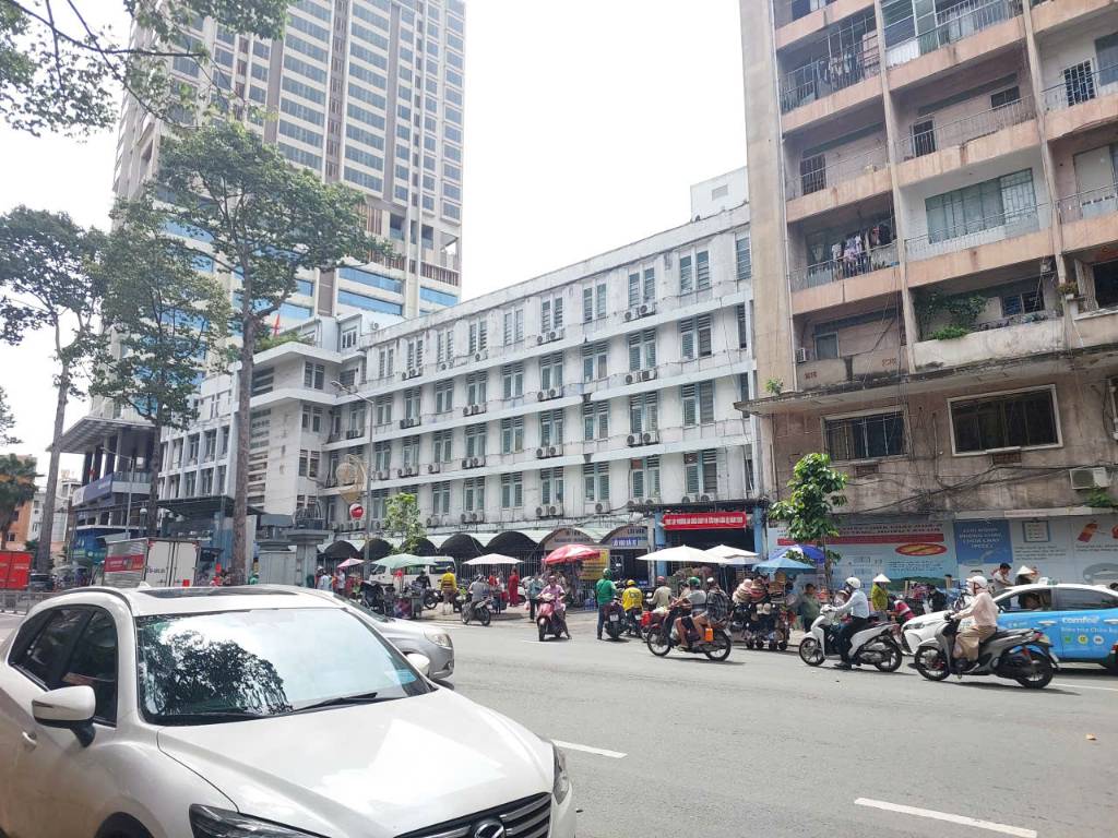 Nhà cũ Quận 5 Ngang 4,6m dài 13m nở hậu Trần Hưng Đạo gần Bệnh Viên Chỉnh Hình