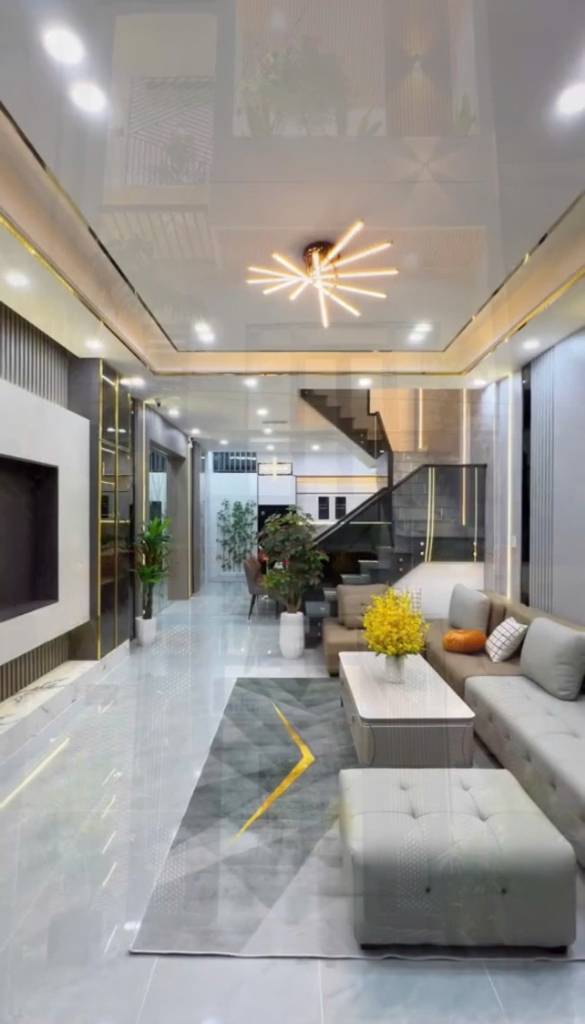 Đáo hạn ngân hàng bán gấp nhà mới 2 tầng ngay trung tâm Thủ Dầu Một, 120m², giá 2.85 tỷ
