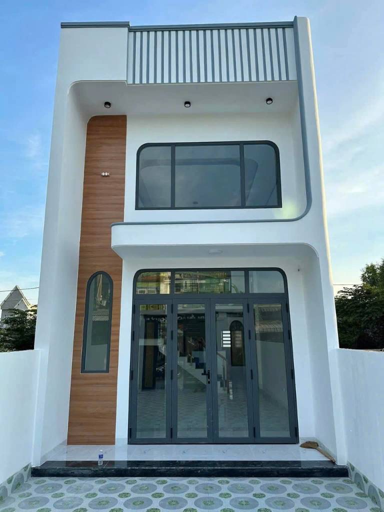 Bán nhà phố Cần Đước 87m² giá 2.2 tỷ, shr, tặng full nội thất, cao cấp, mới xây, gần chợ bình chánh
