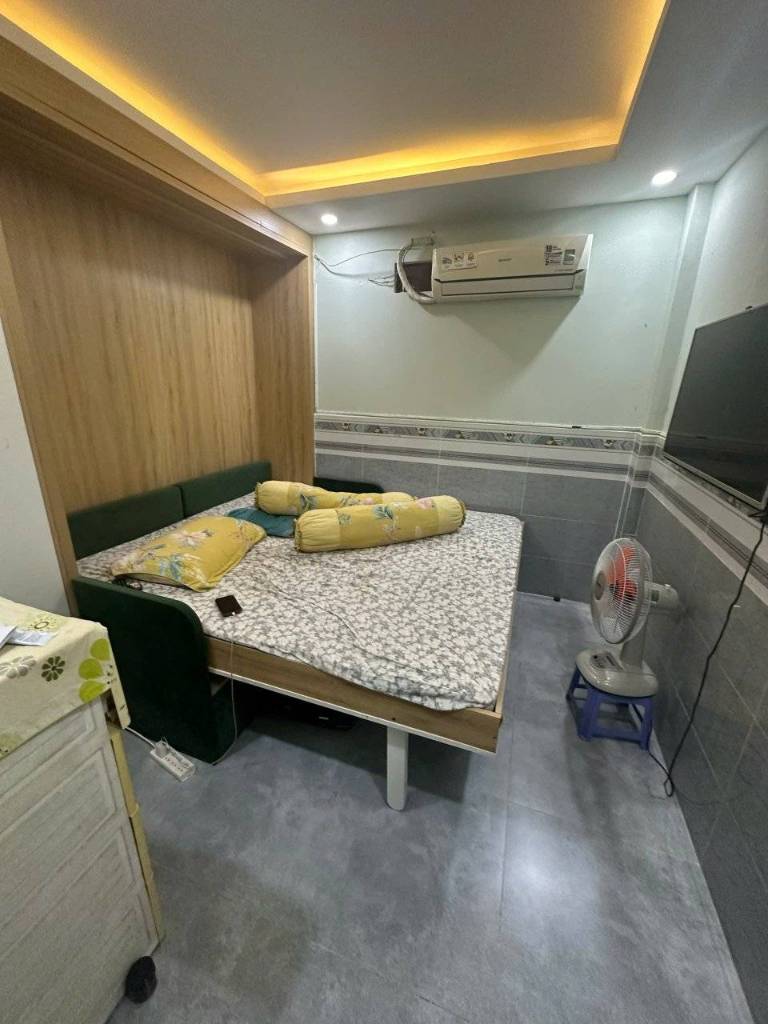 Cần bán nhà riêng 40m2 full 4Ltại Phan Tây Hồ, Quận Phú Nhuận - Chìa khóa trao tay!