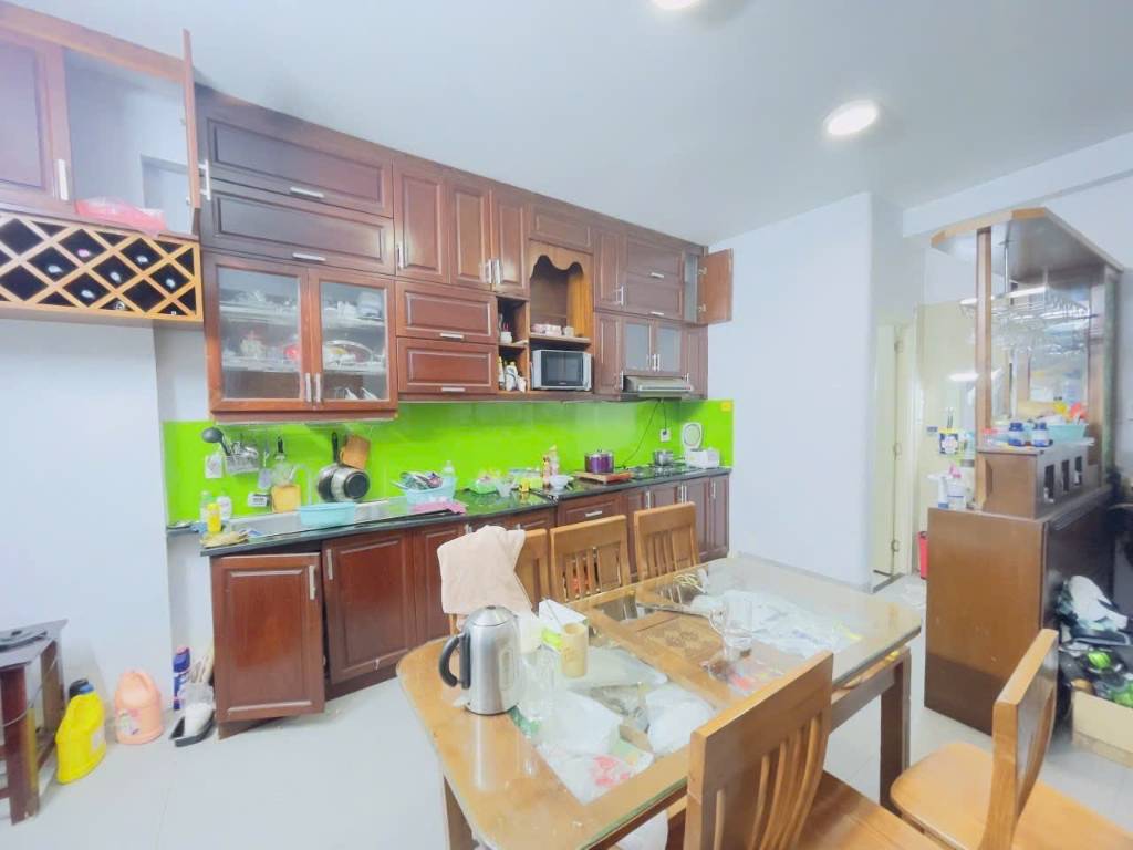 Bán nhà sát mặt tiền Rạch Bùng Binh, Quận 3, 4 tầng, 4.3x15m cn 76m2 chỉ 11 tỷ