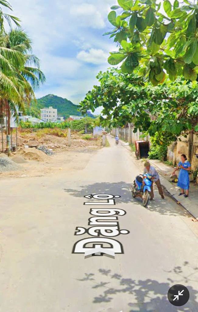 Bán đất mặt tiền Đặng Lộ, sát chung cư Hưng Phú 2 và đường 2/4, ra biển Hòn Chồng 800m