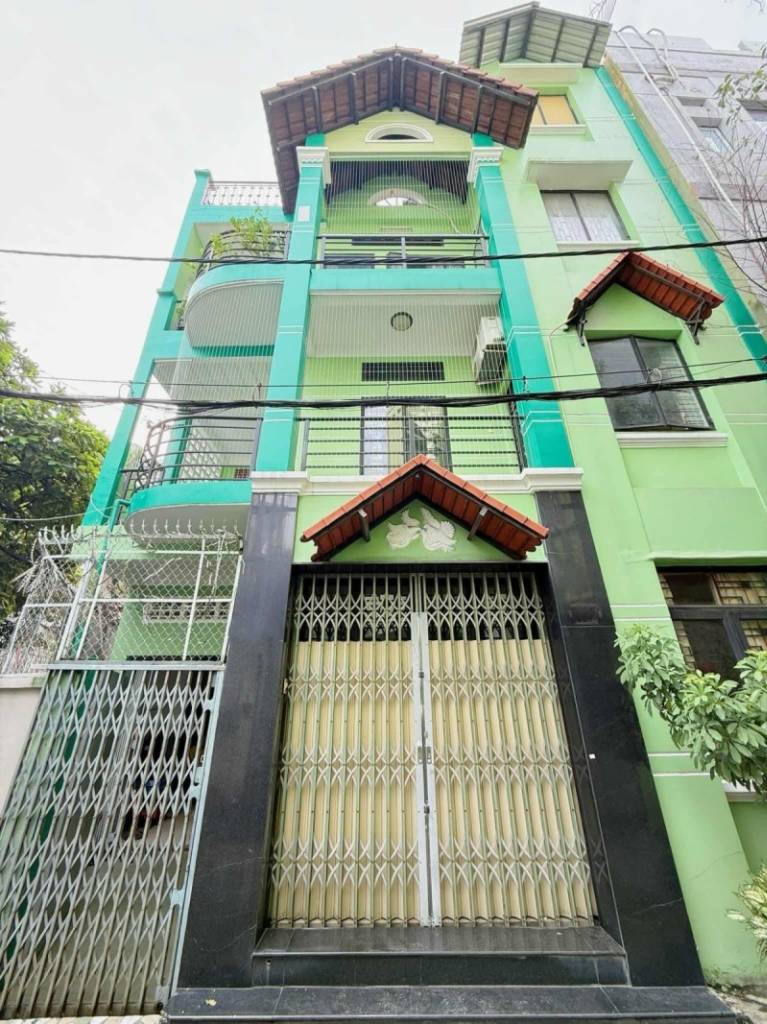 NHÀ 4 TẦNG BTCT HOÀNG HOA THÁM – HXH, 1 CĂN RA MẶT TIỀN – NGANG 9M – 92M² – 6PN – GIÁ CHỈ 15.9 TỶ