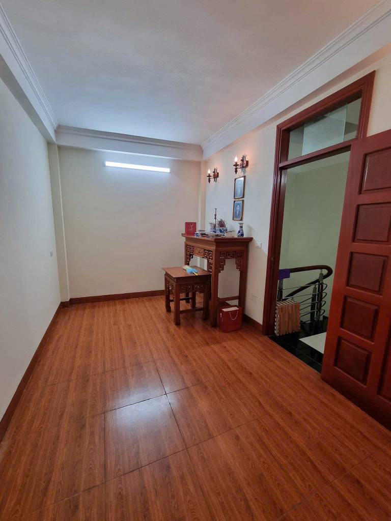 BÁN NHÀ DÂN XÂY LÊ QUANG ĐẠO - 20M RA Ô TÔ - KINH DOANH - 40M*4 TẦNG*MT 4,8M - 10 TỶ