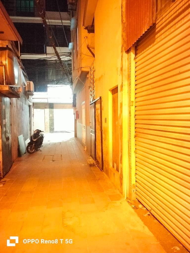 Bán đất lĩnh nam 100 m² lô góc tặng gpxd 7 tầng ngõ ô tô thông hoàng mai
