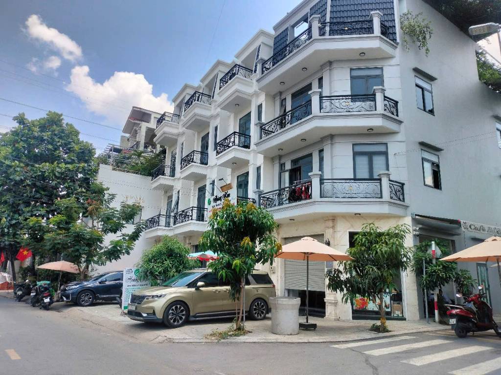 Bán nhà phố Hồ Văn Long, Nguyễn Triệu Luật, Bình Tân  3 lầu sổ riêng mặt tiền kinh doanh