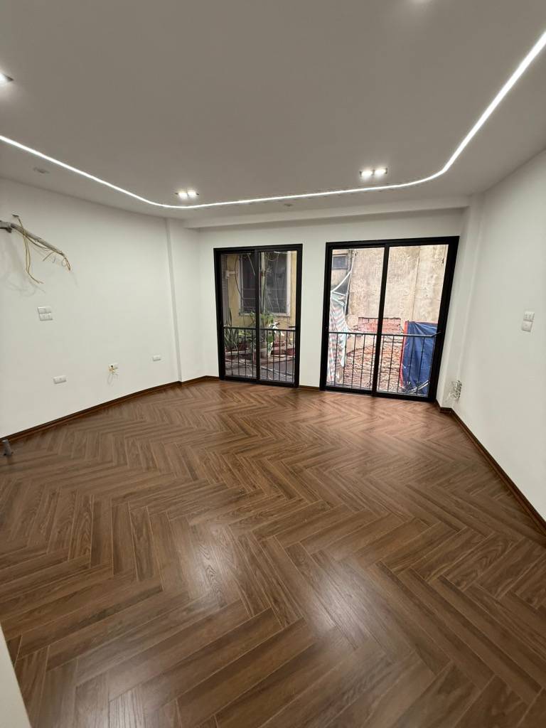 CHỈ 4,68 TỶ CÓ NGAY CĂN HỘ TT THỊNH HÀO 1 -ĐỐNG ĐA-DT 60 M2- FULL NỘI THẤT-Ở LUÔN.