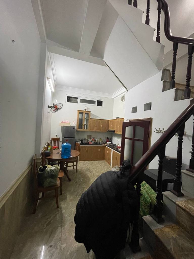 Lê Quang Đạo 42m, 5 tầng MT 3.2m giảm chào bán nhanh giá tốt còn 7.5 tỷ thôi