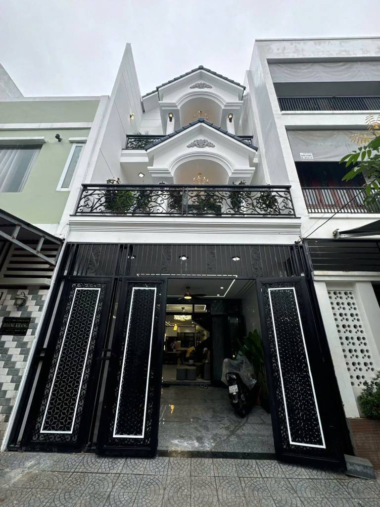 Nhà đẹp full nội thất giữa trung tâm thủ dầu một – Cơ hôi hiếm